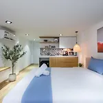 Nhà Cozrum Homes Aurora