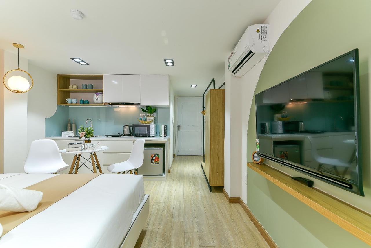 Căn hộ Nhà Cozrum Homes Aurora *